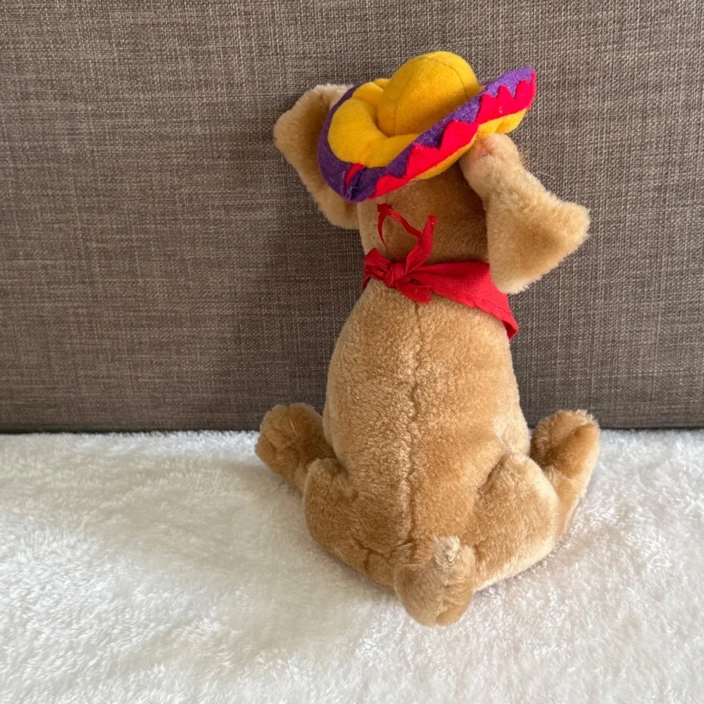 Vintage Nanco Chihuahua Plush‎ Dog Sombrero 1998 Tan Stuffed Animal Toy 9 inch.